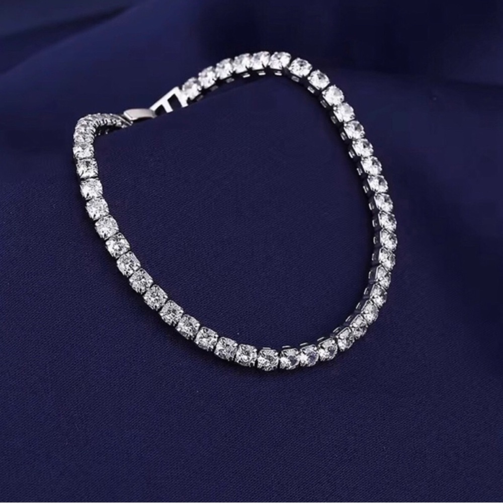 Elegant Sterling Silver Crystal Tennis Bracelet